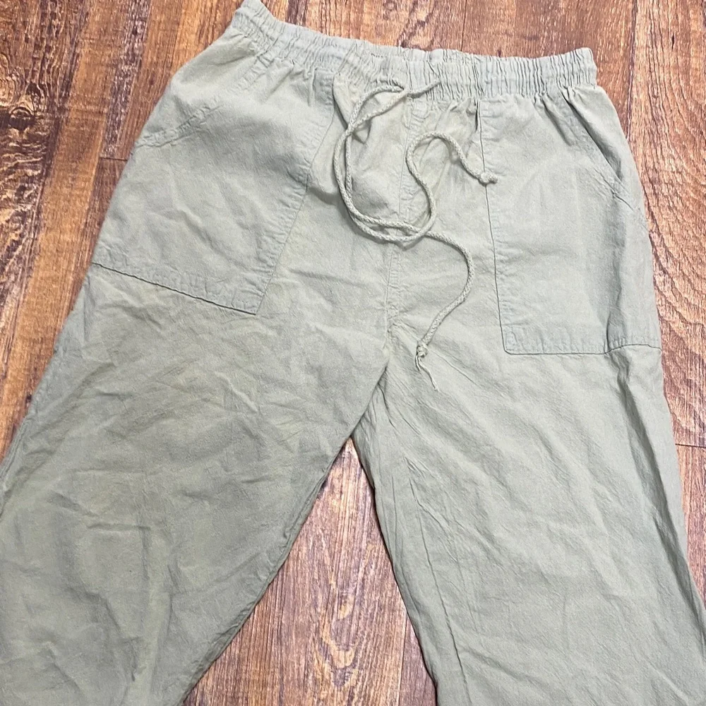 Salem size small Women's 100% cotton sage Green‎ Capris pull on elastic waist - Picture 6 of 11